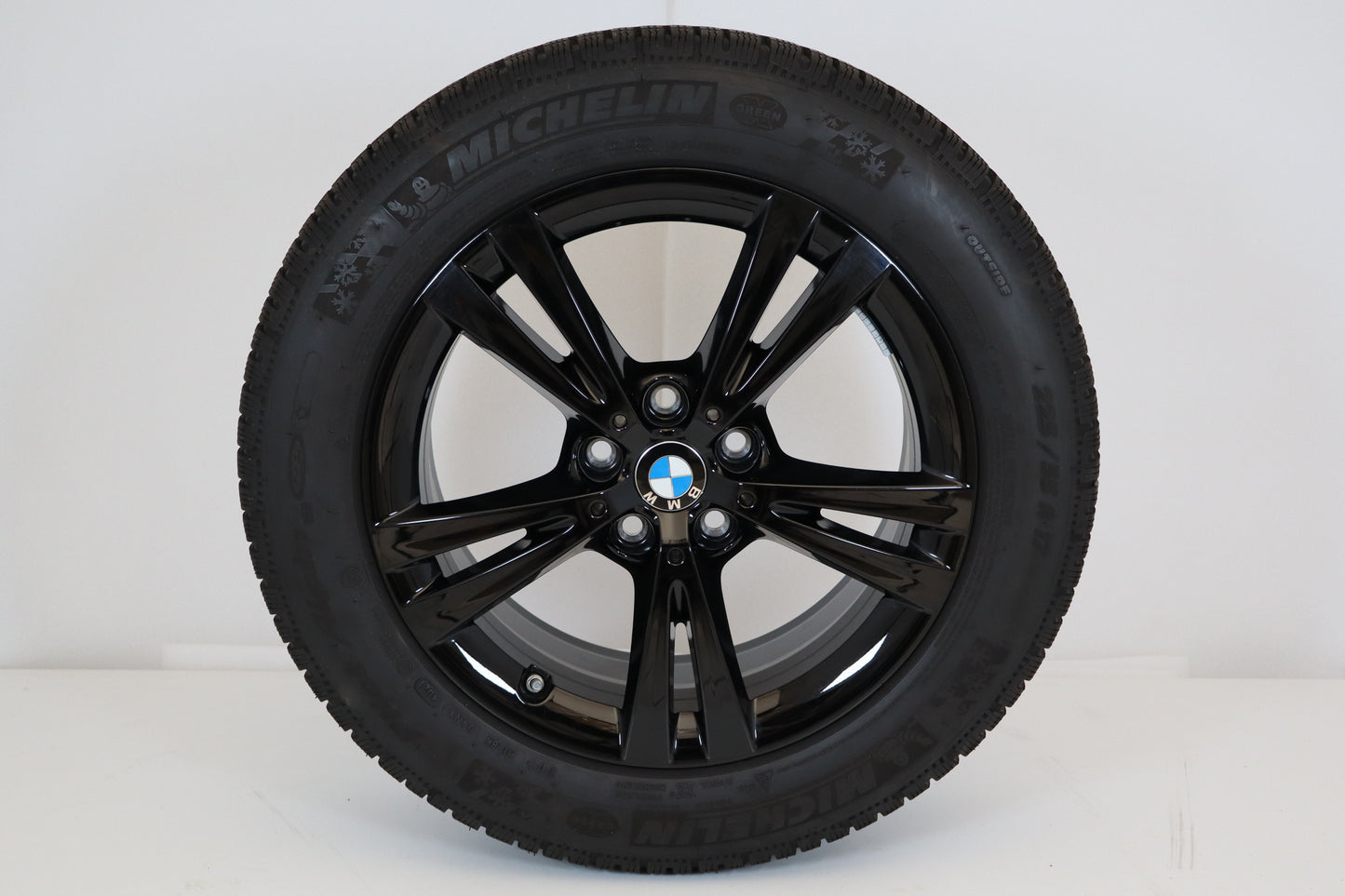 BMW 17" Winterräder 385 Michelin ~7mm für X1, X2 (F48, F39) 6866673