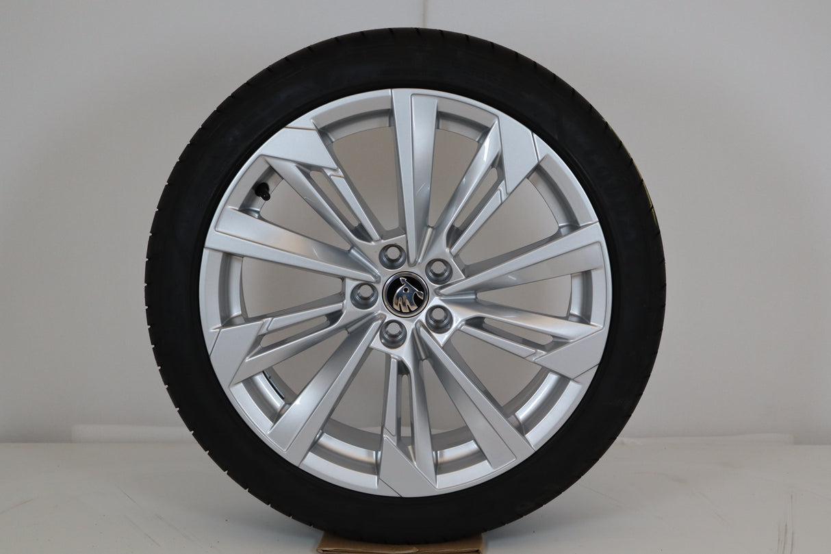 Skoda 18" Kompletträder Fornax Kamiq NW4, Scala NW1 658601025P