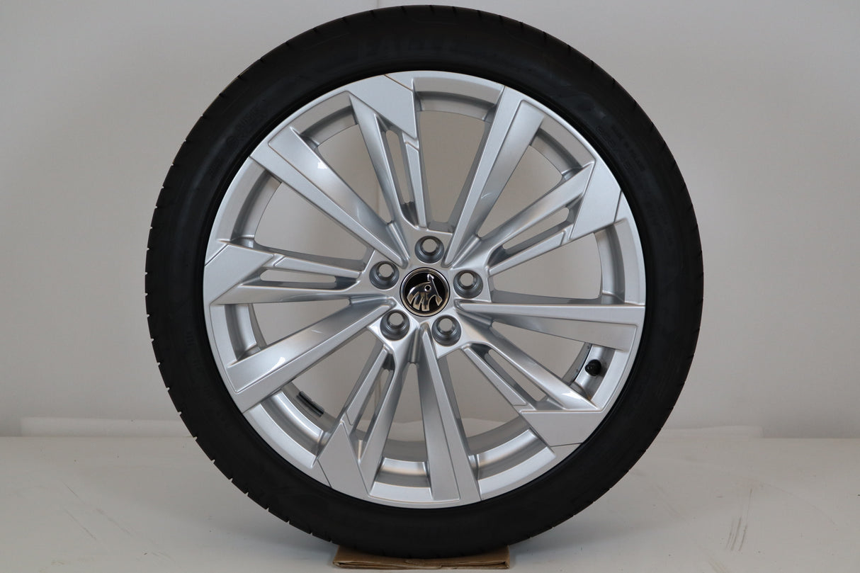 Skoda 18" Kompletträder Fornax Kamiq NW4, Scala NW1 658601025P