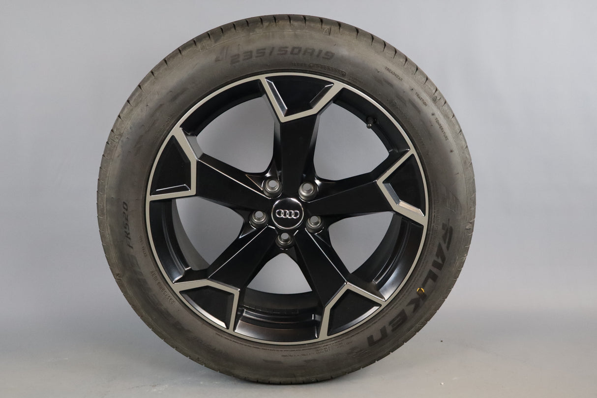 Audi 19" Kompletträder 5-Arm Q3 F3 83A071499
