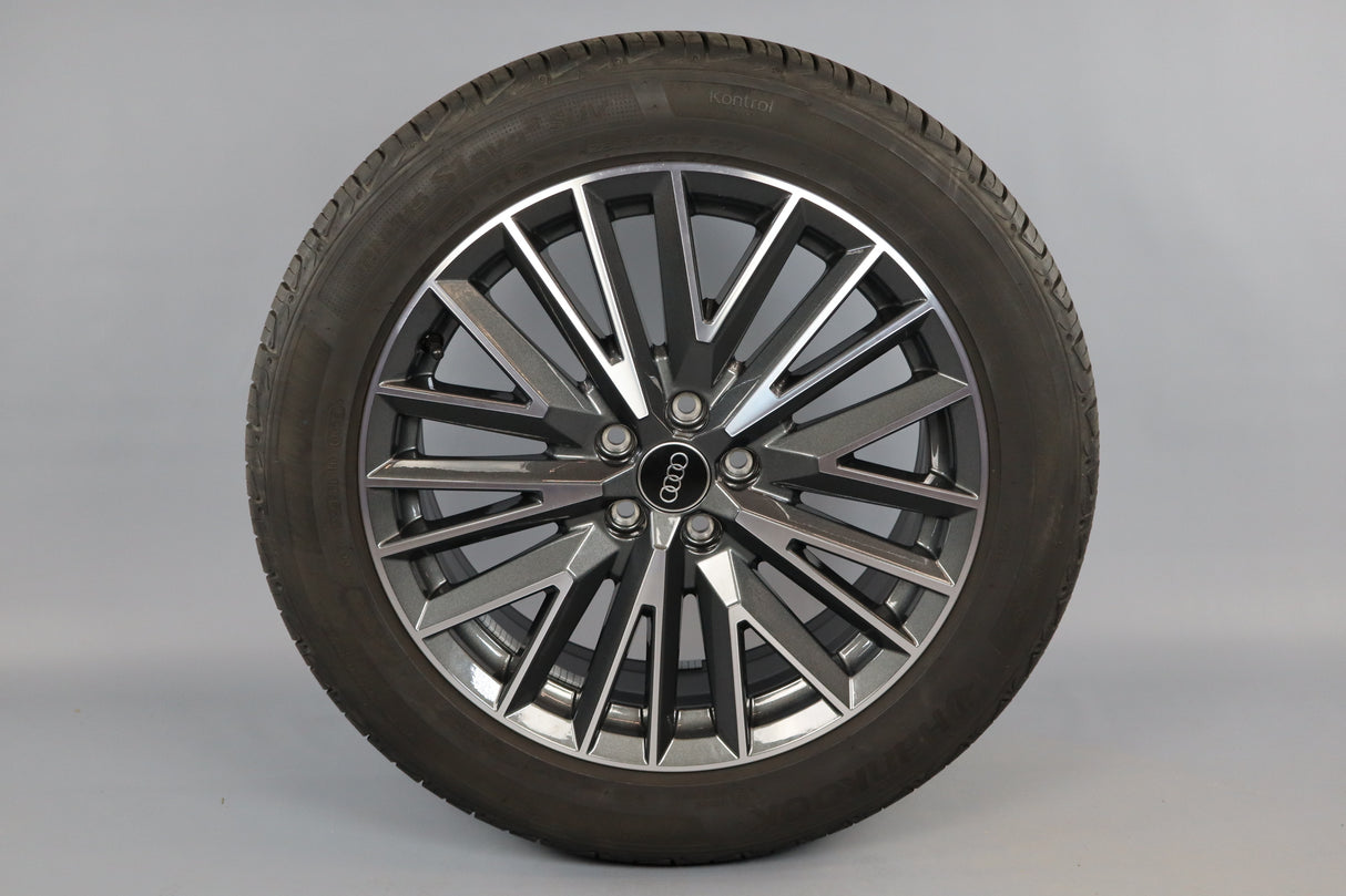 Audi 19" Kompletträder V-Design Q3 F3 83A601025L