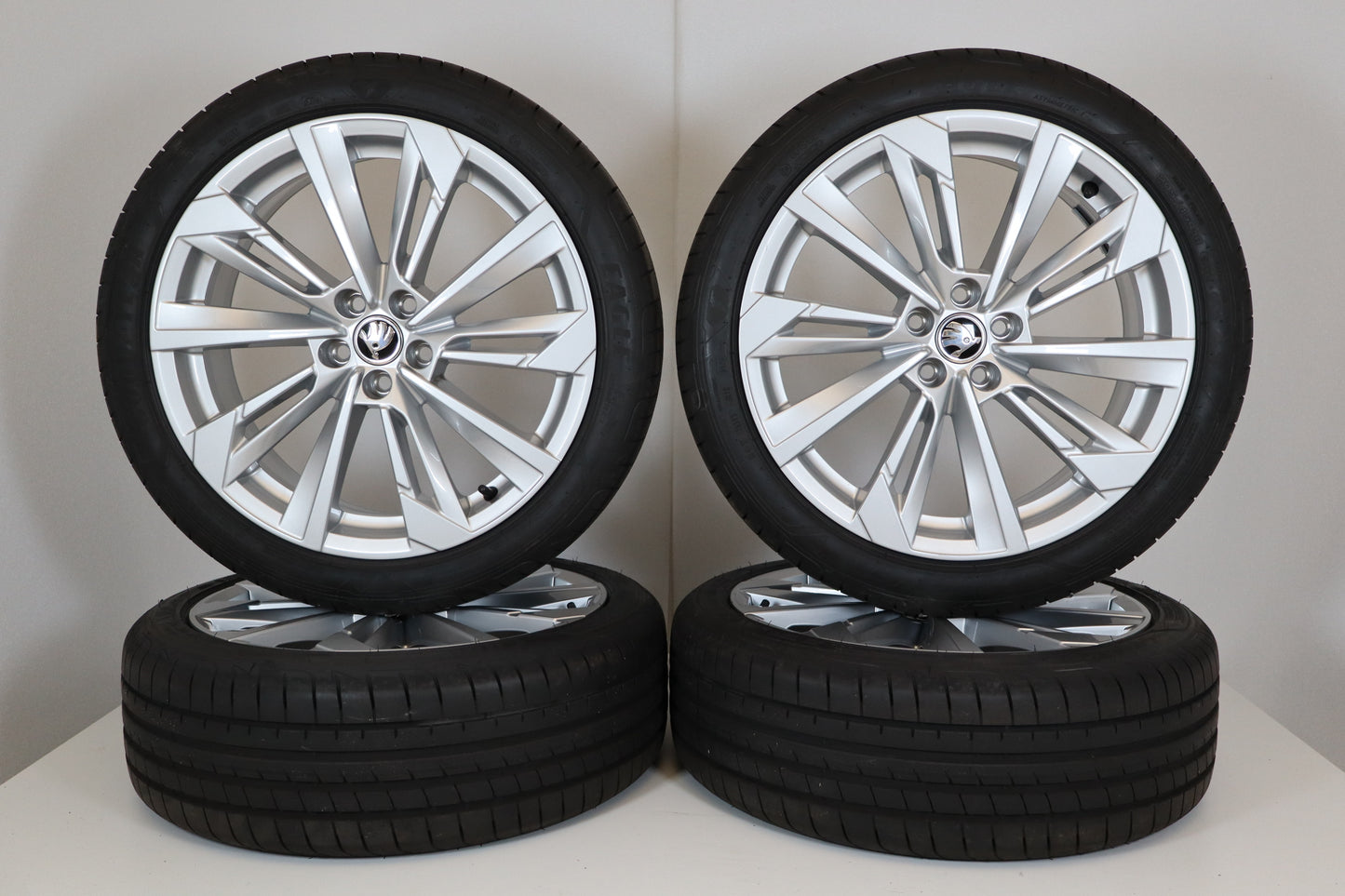 Skoda 18" Sommerräder Fornax Scala NW1 658601025P