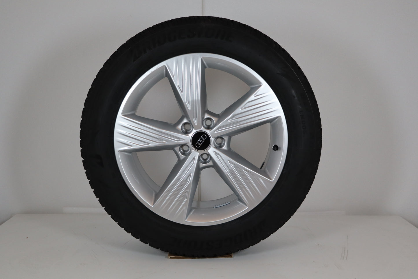 Audi 19" Winterräder 5-Arm Q4 89A 89A601025B