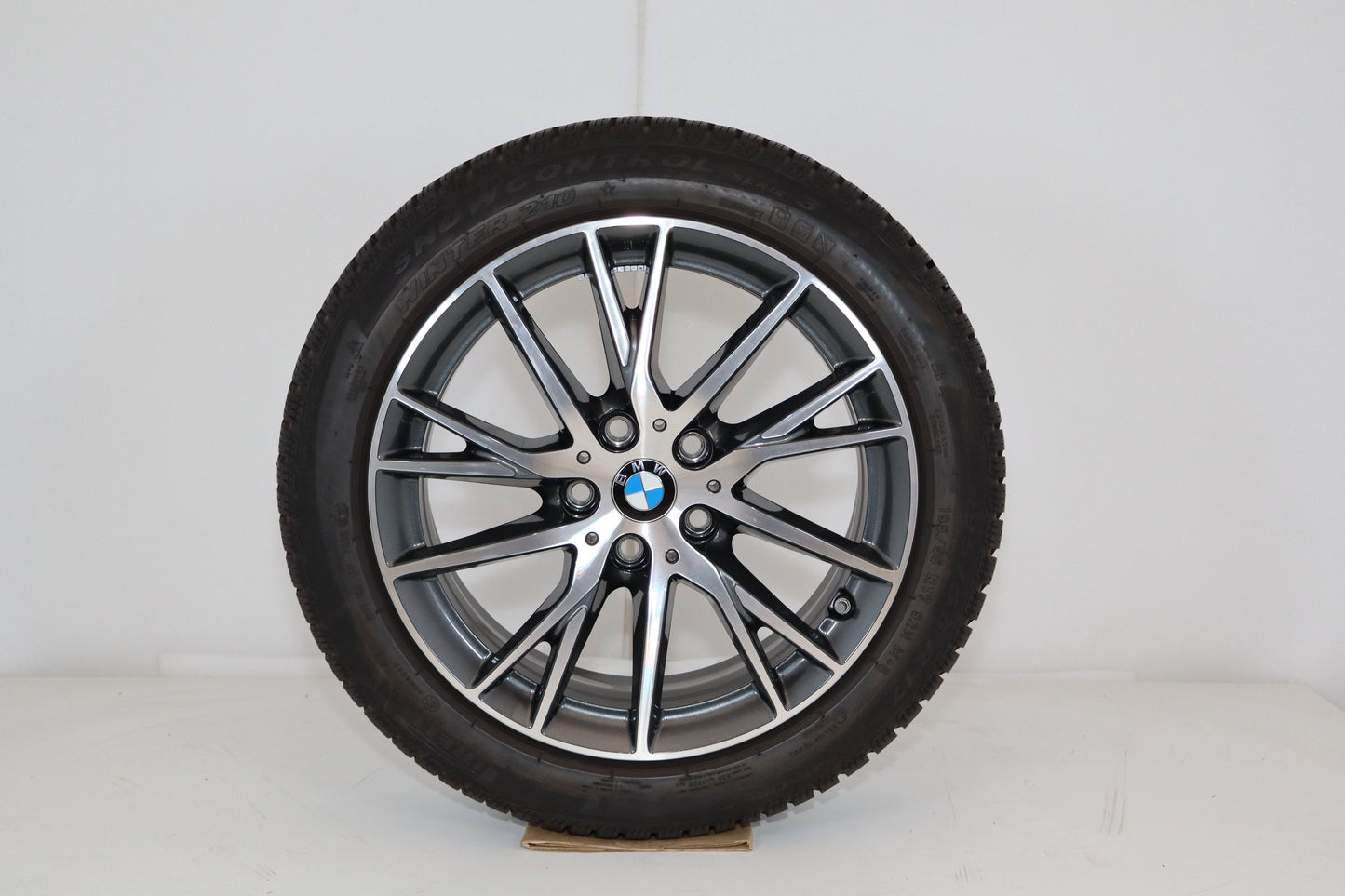 BMW 17" Winterräder 489 1er F40, 2er F46, F45 7849122