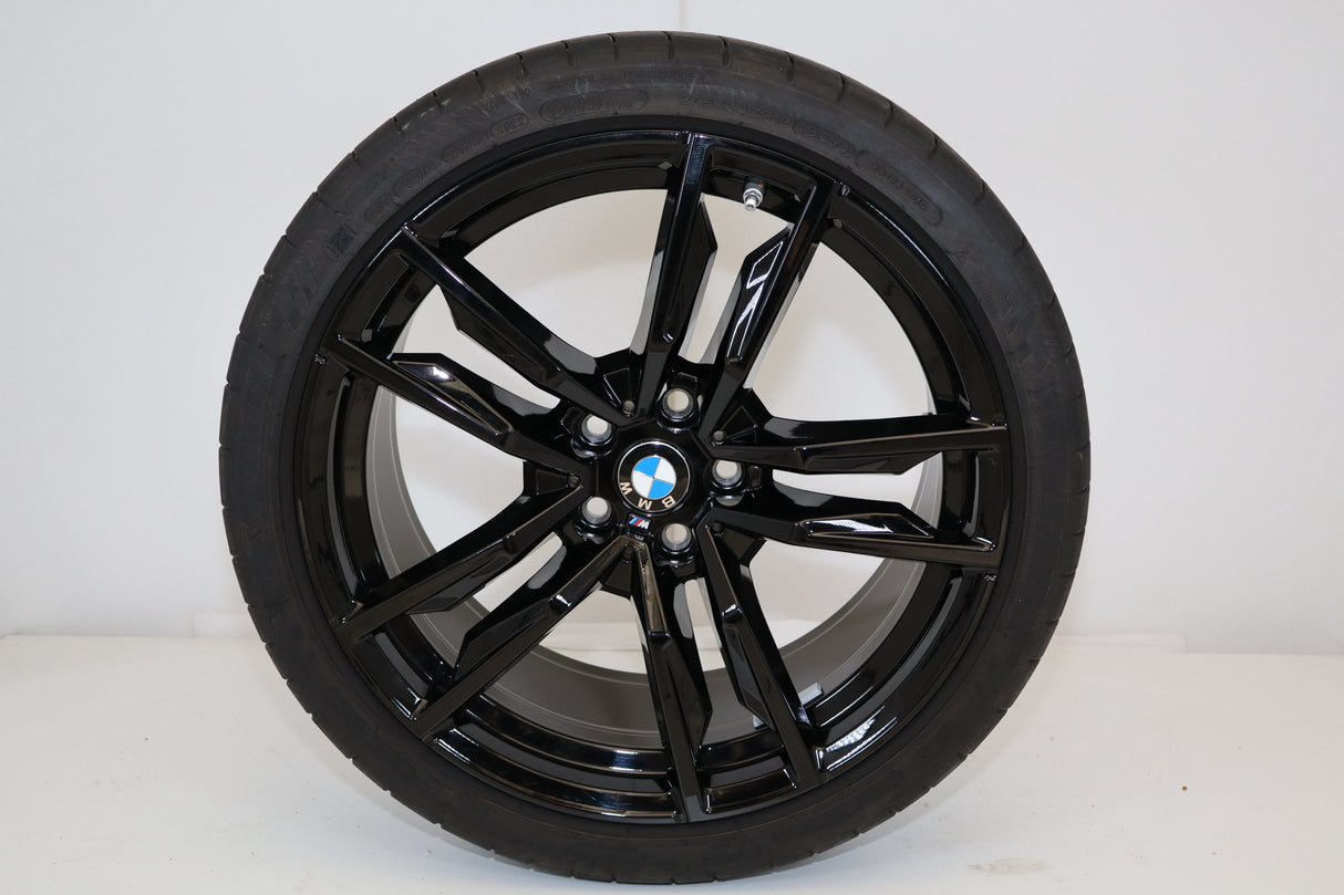 BMW 19" Kompletträder 799M Z4 G29 8091763 8091764