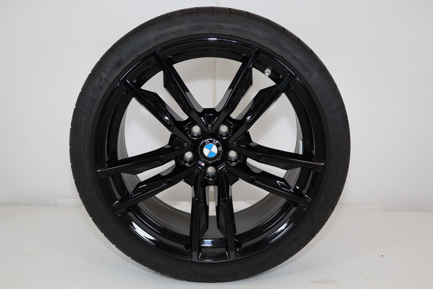 BMW 19" Sommerräder 799M Z4 G29 8091763 8091764
