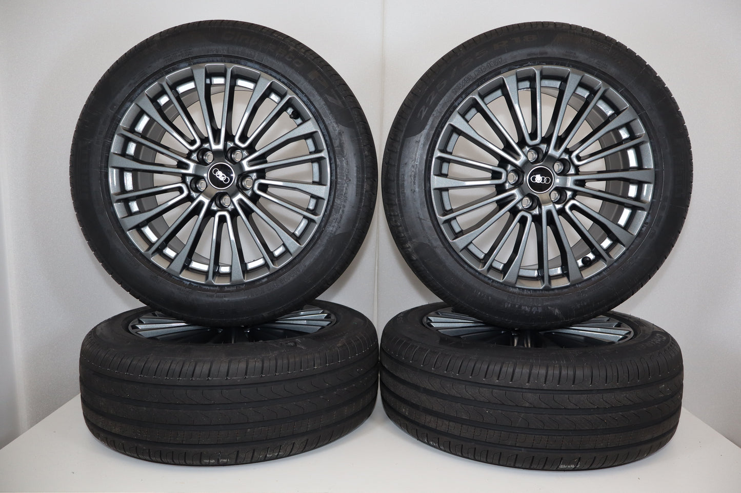 Audi 18" Sommerräder Doppelspeiche A6 C8/4K 4K0601025CC